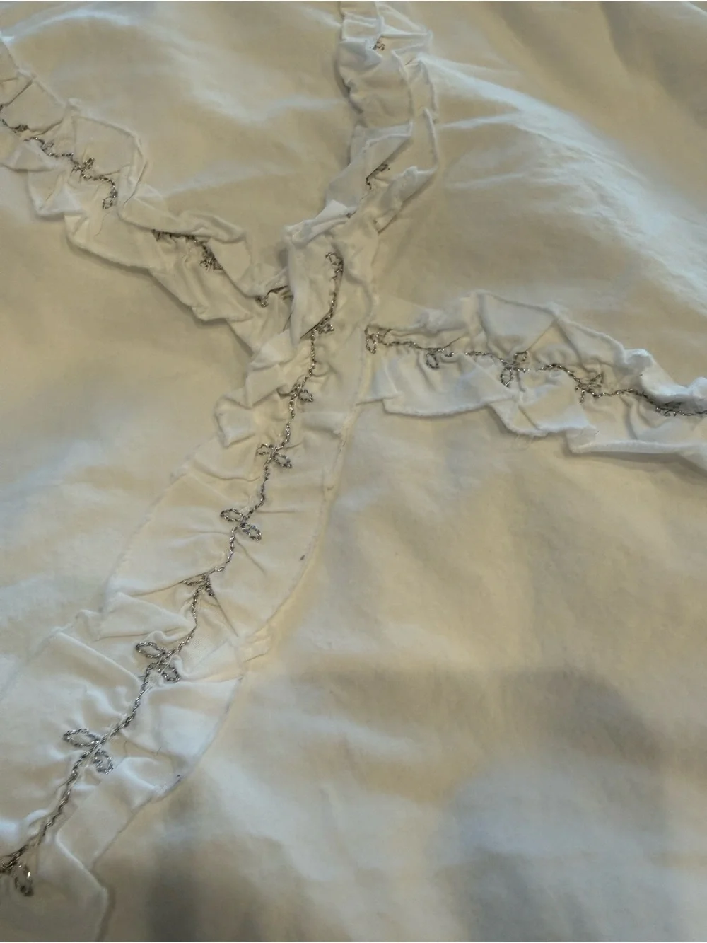 Pottery Barn Kids White Ruffled Lattice Duvet Cover Twin size